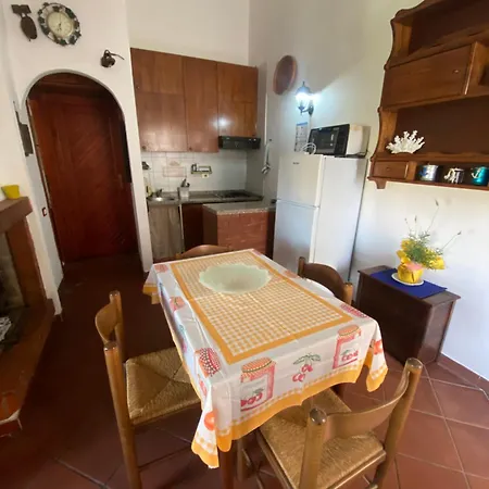 Holiday home Casetta Marina